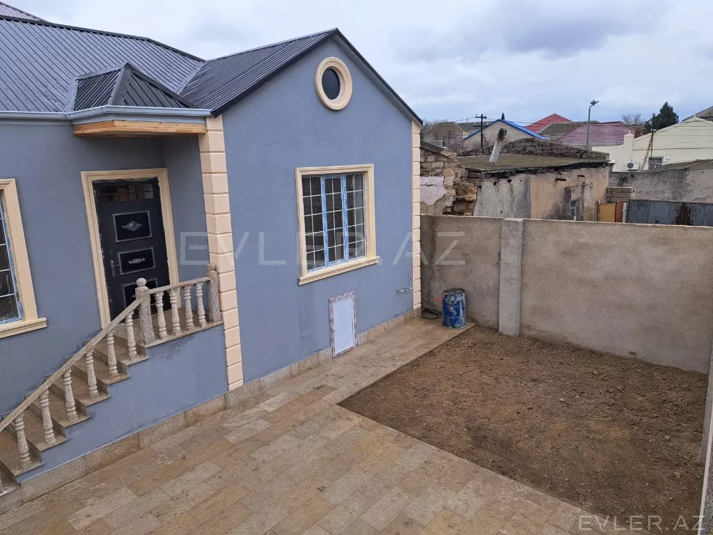 Satılır, həyət evi/villa
