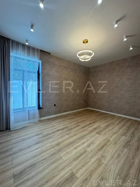 Satılır, həyət evi/villa