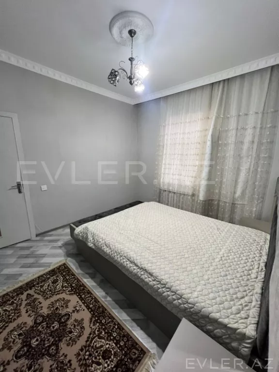 Satılır, həyət evi/villa