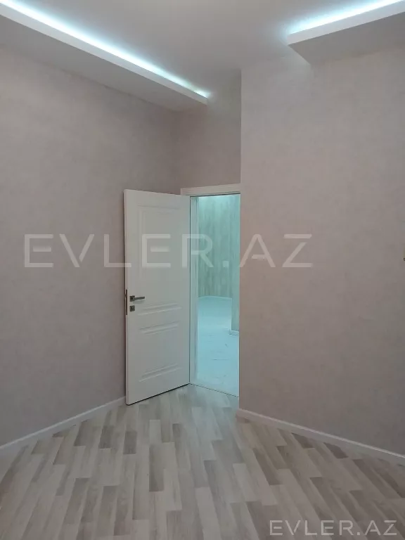 Satılır, həyət evi/villa