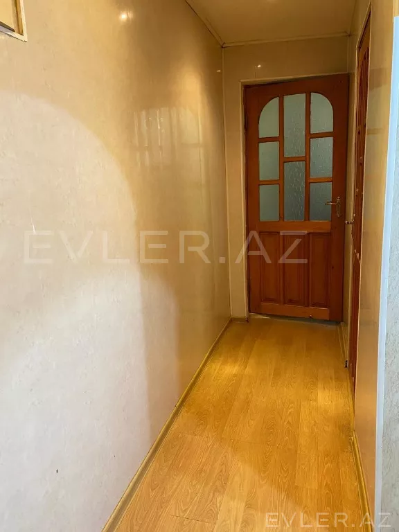 Aylıq, köhnə tikili