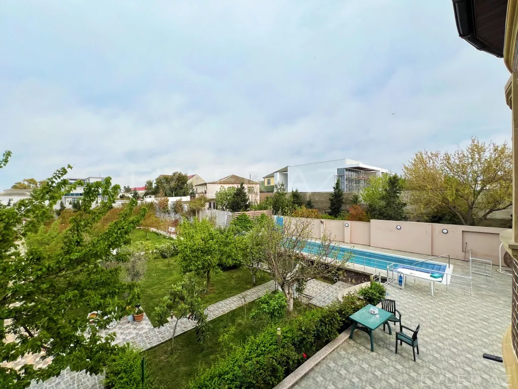 Satılır, həyət evi/villa