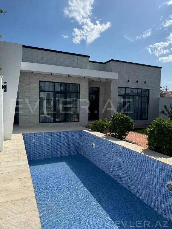 Satılır, həyət evi/villa