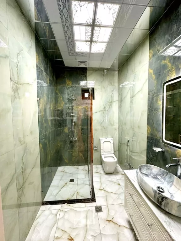 Satılır, həyət evi/villa