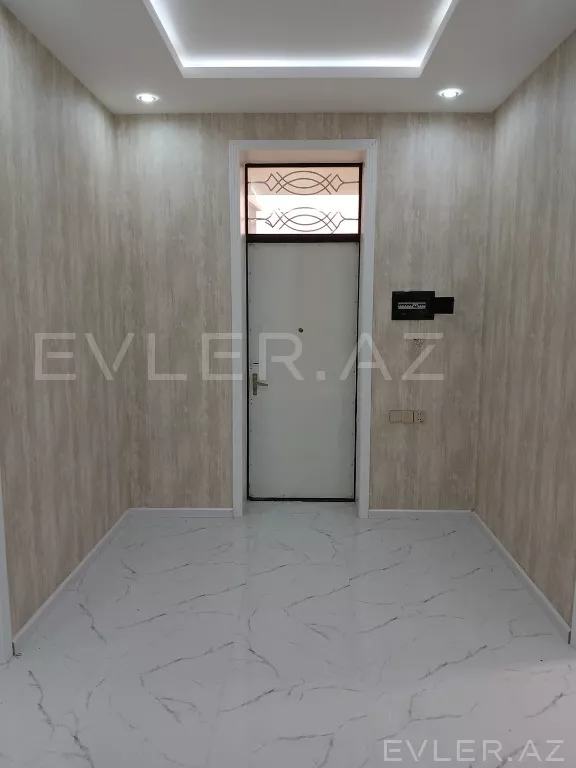 Satılır, həyət evi/villa