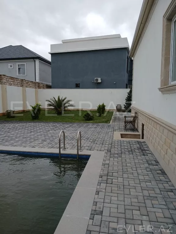 Satılır, həyət evi/villa