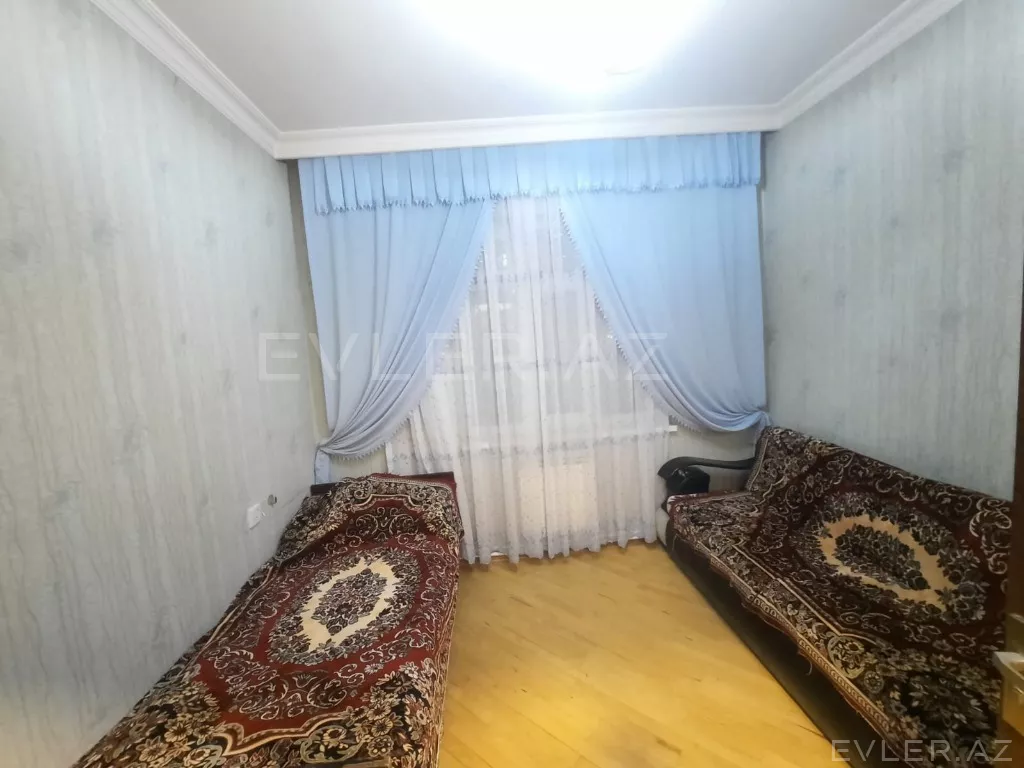 Aylıq, köhnə tikili
