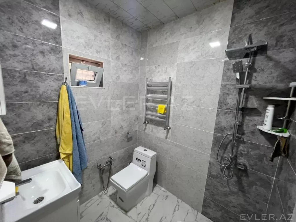 Satılır, həyət evi/villa