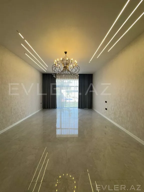 Satılır, həyət evi/villa