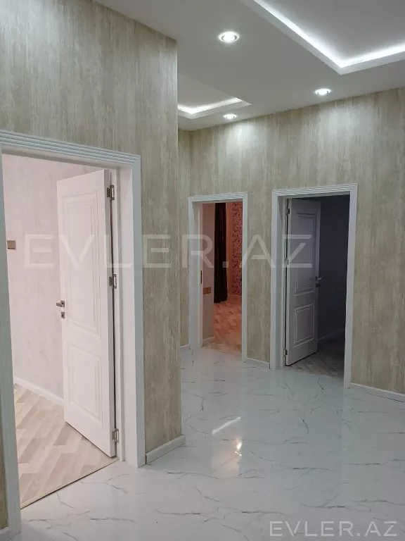 Satılır, həyət evi/villa