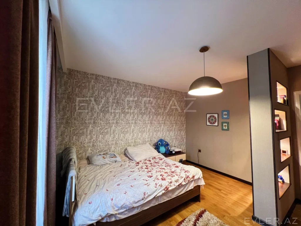 Satılır, həyət evi/villa