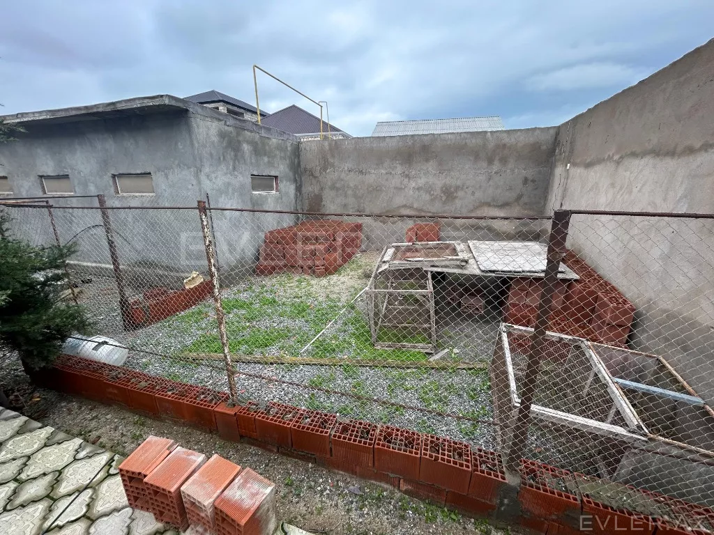 Satılır, bağ evi