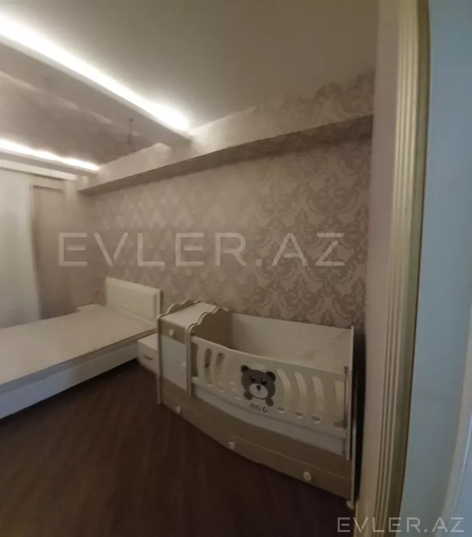 Satılır, yeni tikili