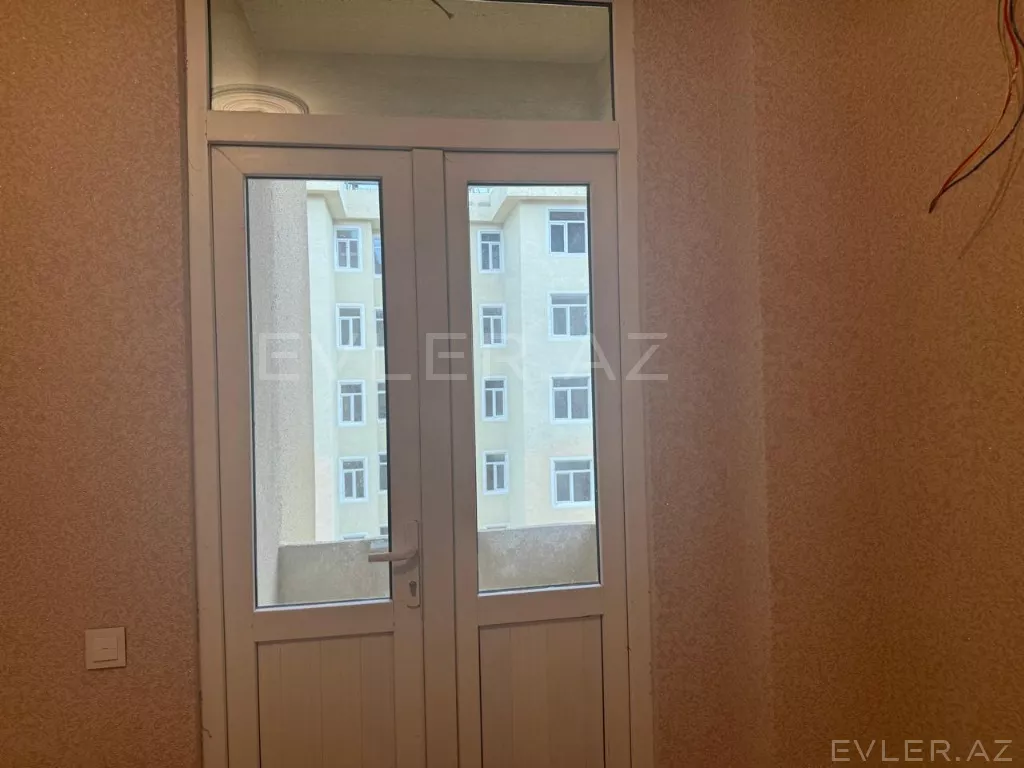 Satılır, yeni tikili