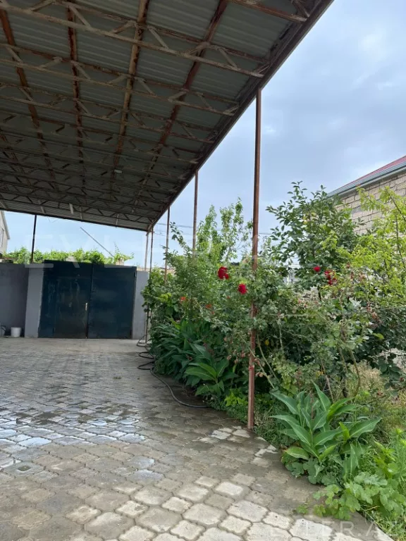 Satılır, həyət evi/villa