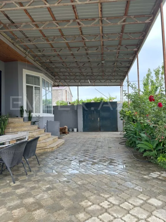 Satılır, həyət evi/villa