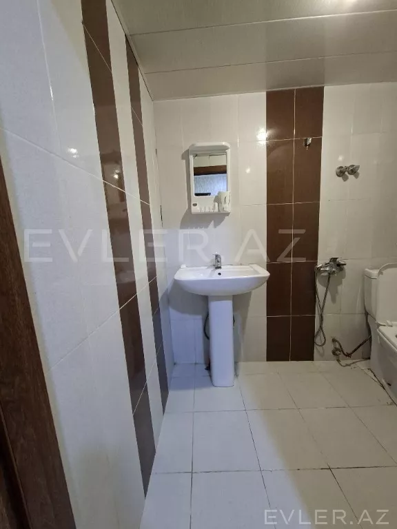 Satılır, yeni tikili