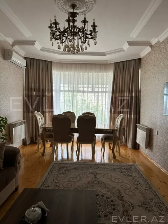 Satılır, həyət evi/villa