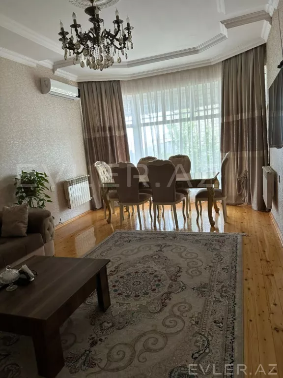 Satılır, həyət evi/villa