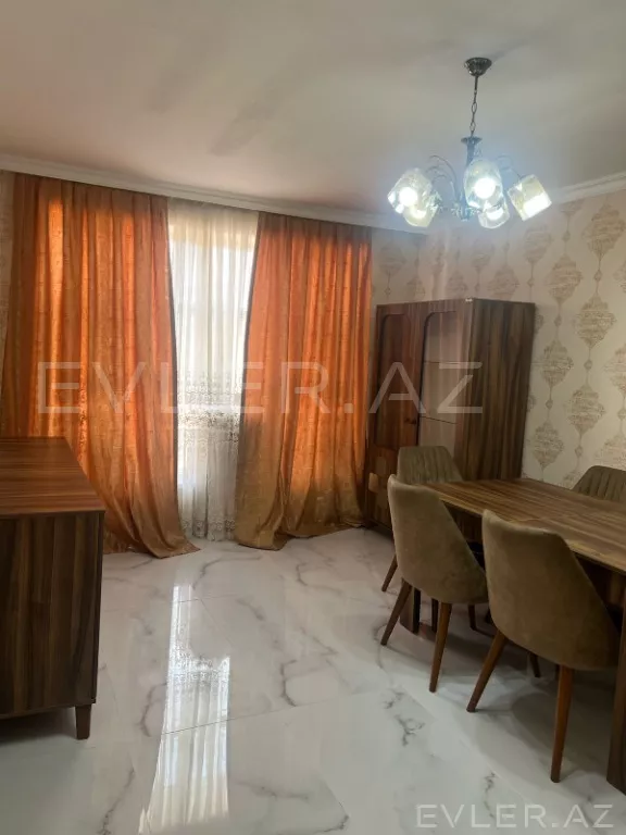 Satılır, həyət evi/villa