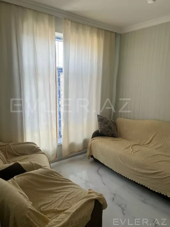 Satılır, həyət evi/villa