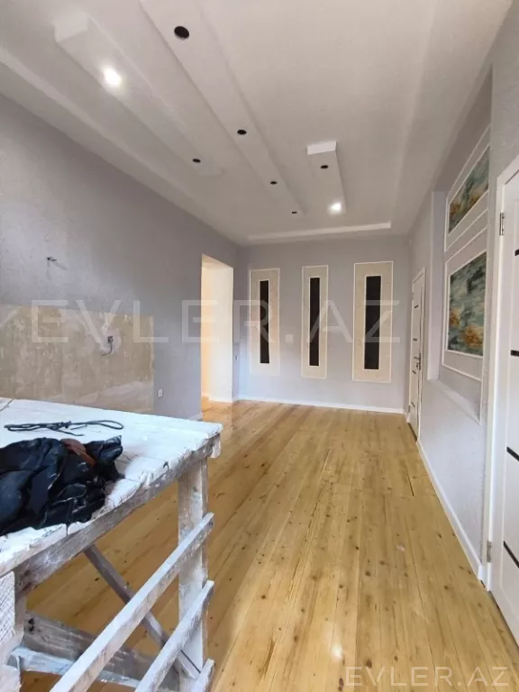 Satılır, həyət evi/villa