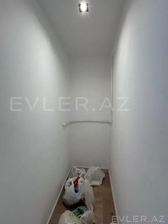 Satılır, yeni tikili