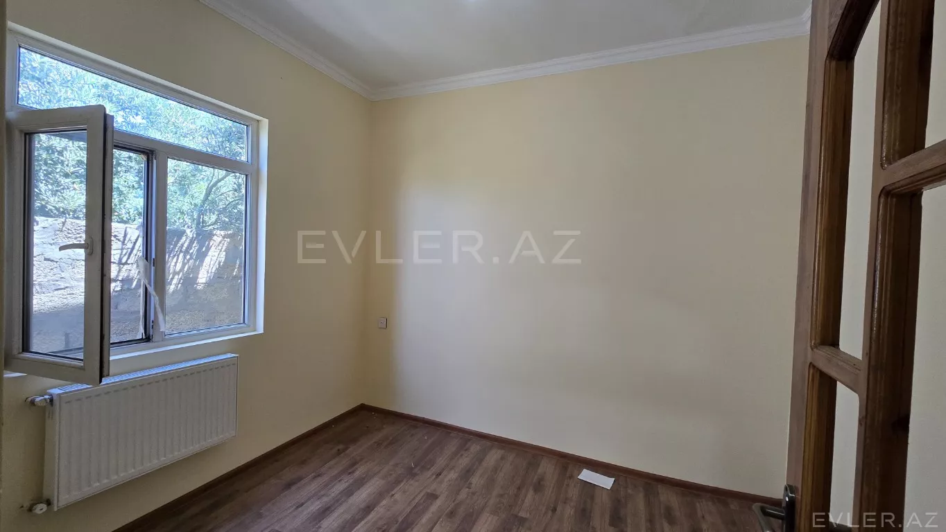 Satılır, həyət evi/villa