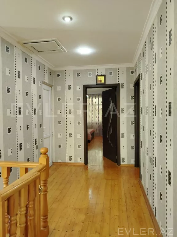 Satılır, həyət evi/villa