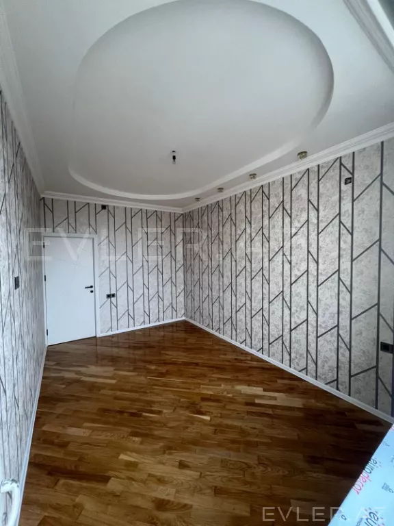Satılır, yeni tikili