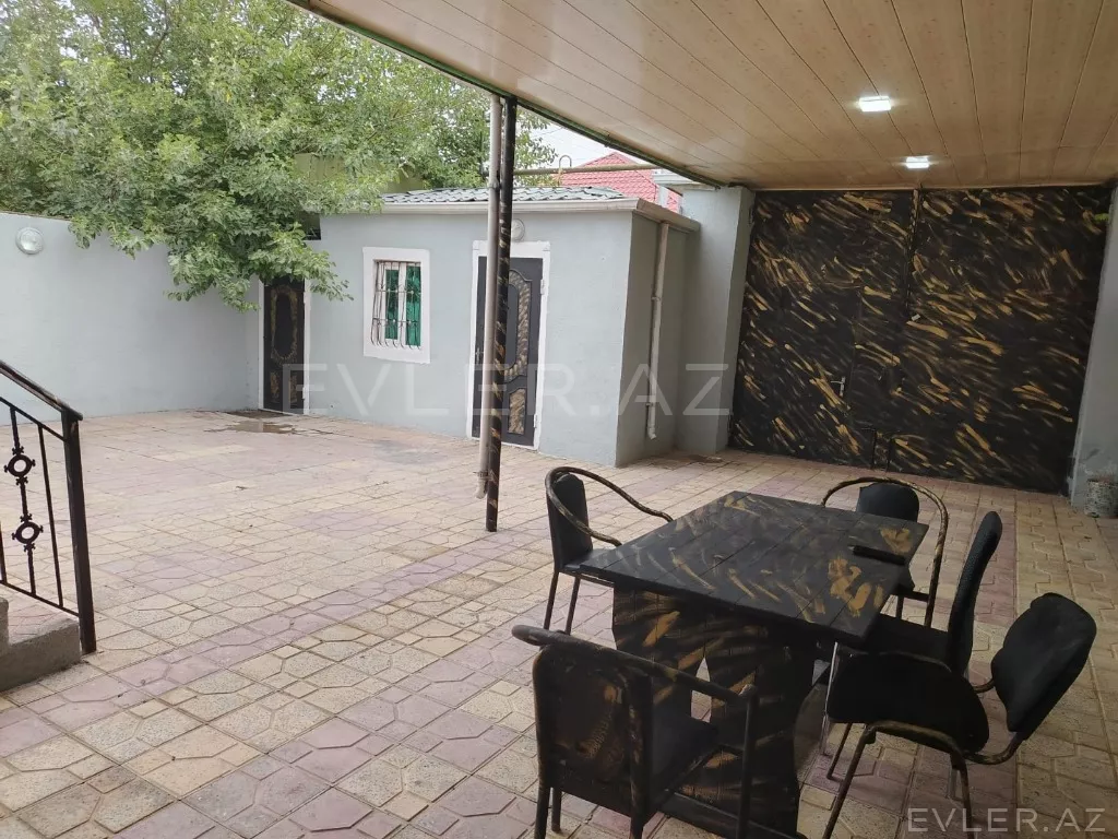 Satılır, həyət evi/villa