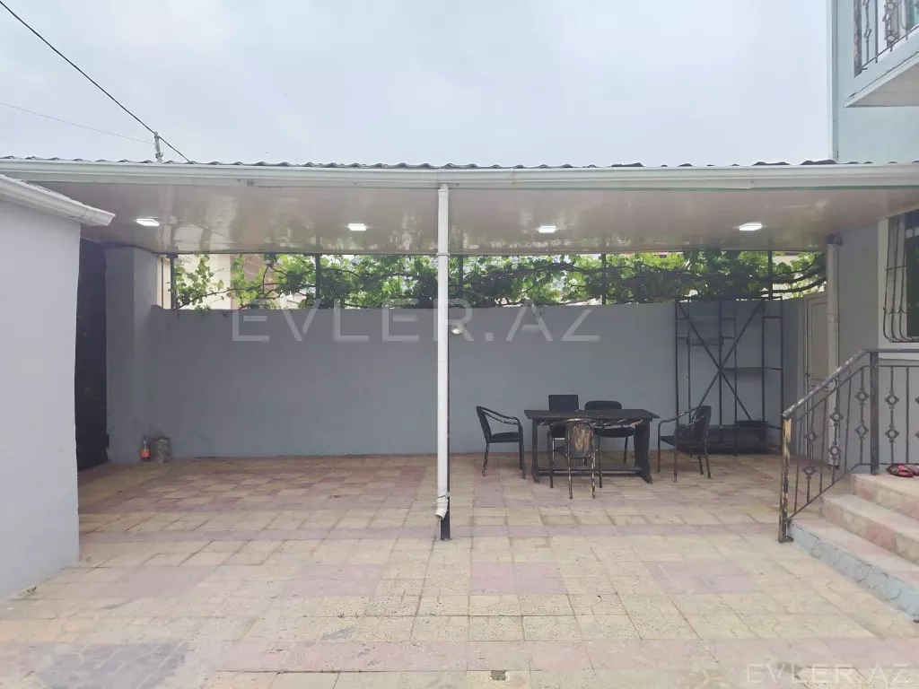 Satılır, həyət evi/villa