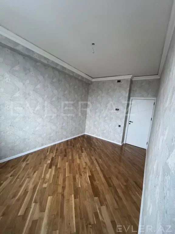 Satılır, yeni tikili