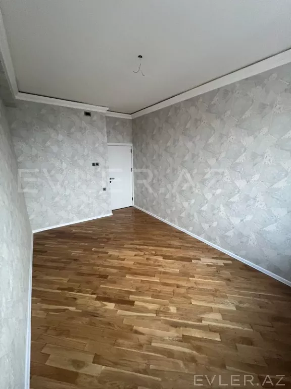 Satılır, yeni tikili