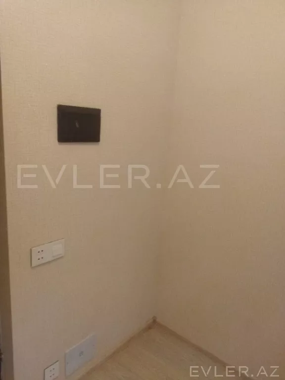 Satılır, yeni tikili