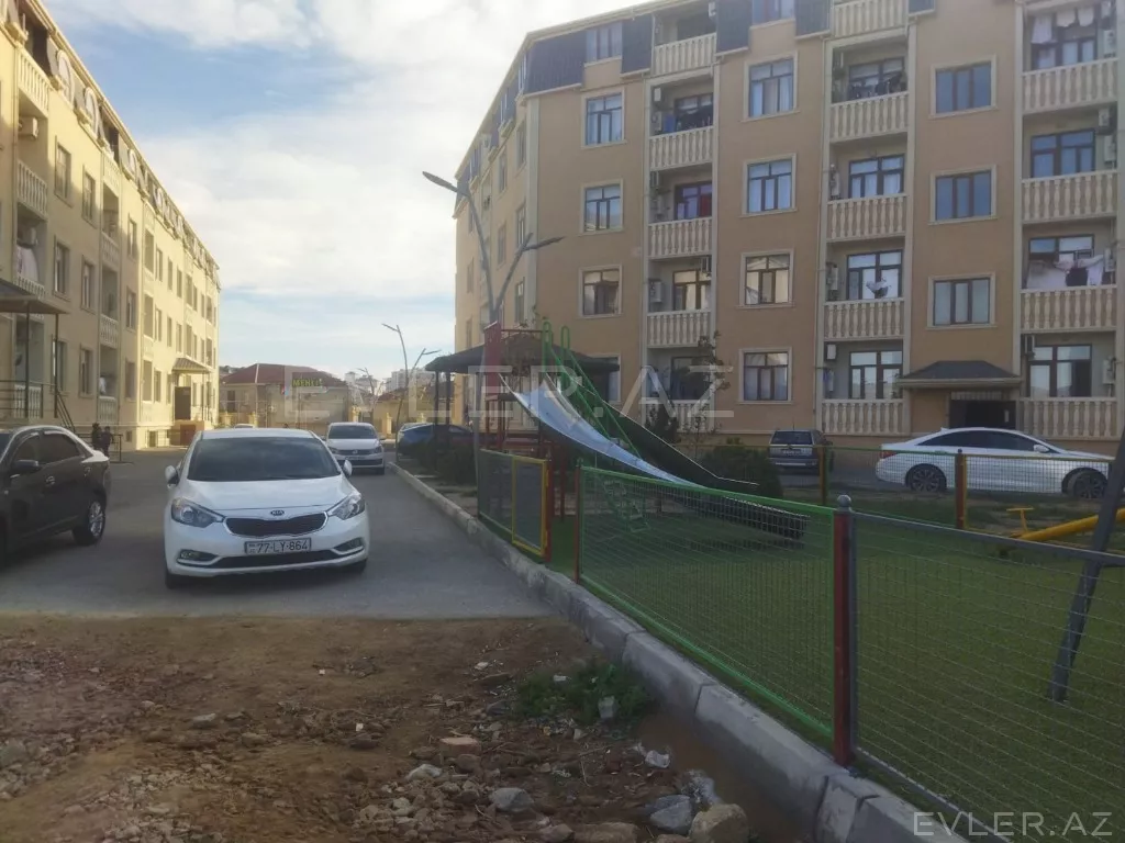 Satılır, yeni tikili