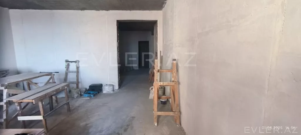 Satılır, yeni tikili