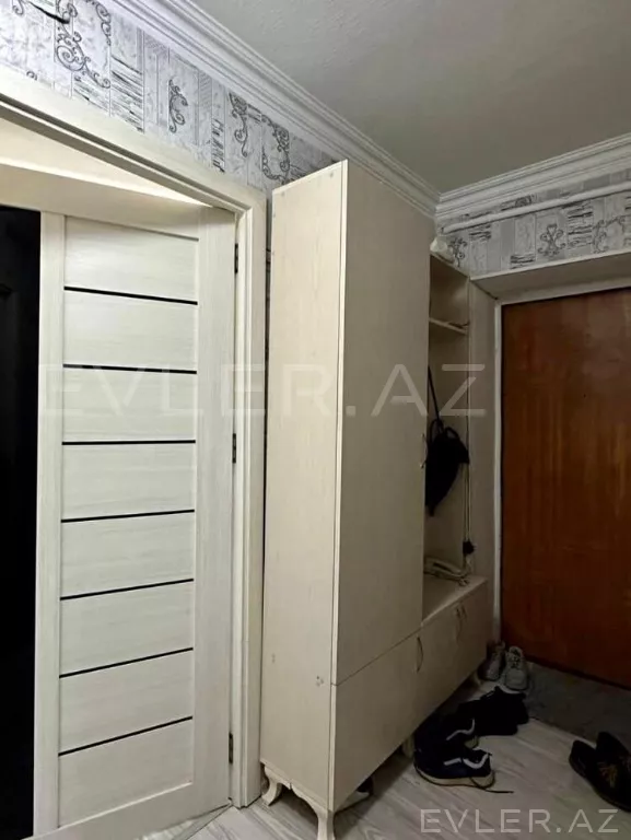Satılır, yeni tikili