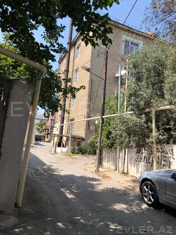 Satılır, yeni tikili