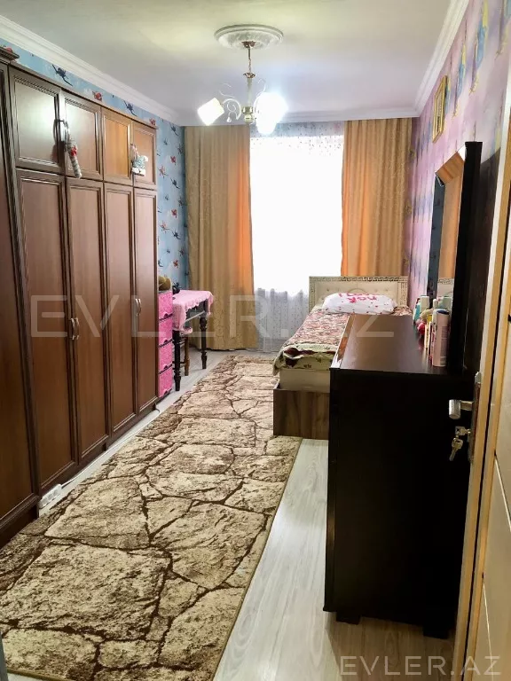 Satılır, yeni tikili