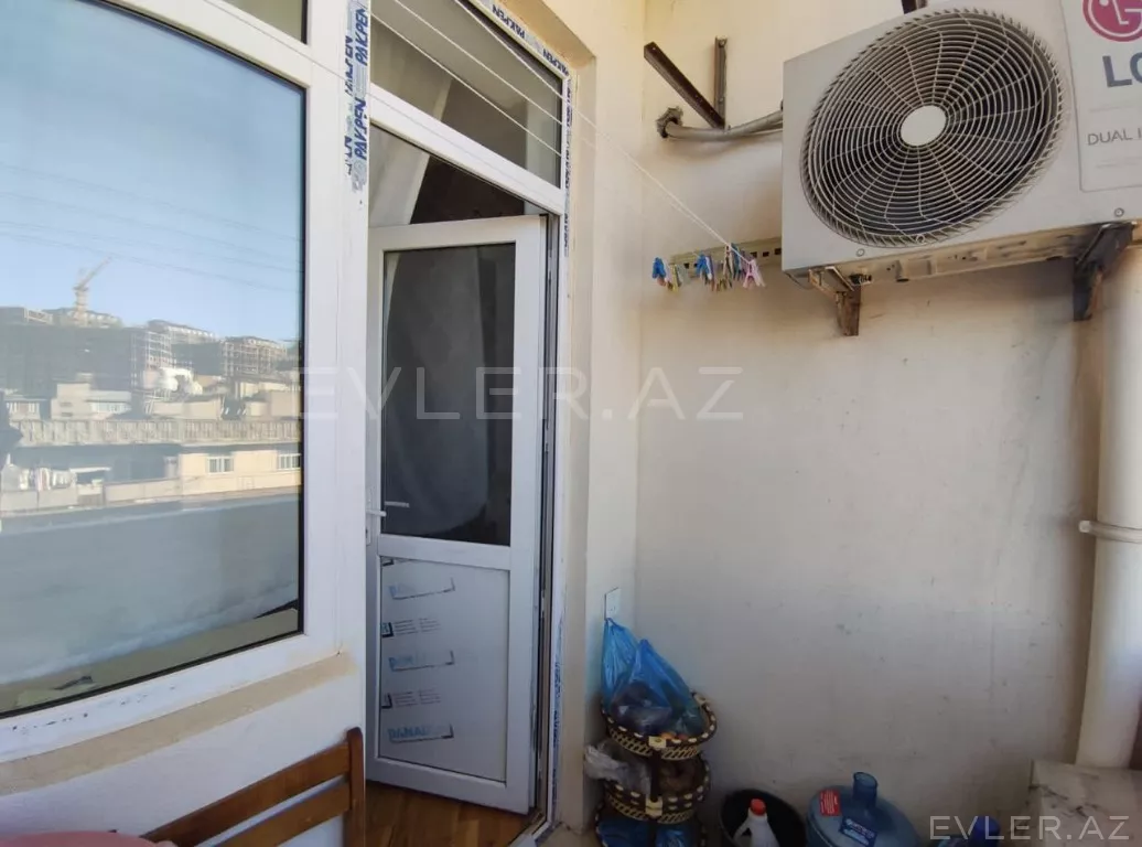 Satılır, yeni tikili