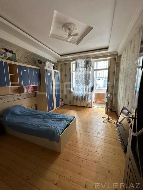 Satılır, yeni tikili