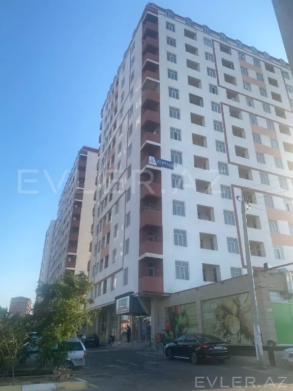 Satılır, yeni tikili