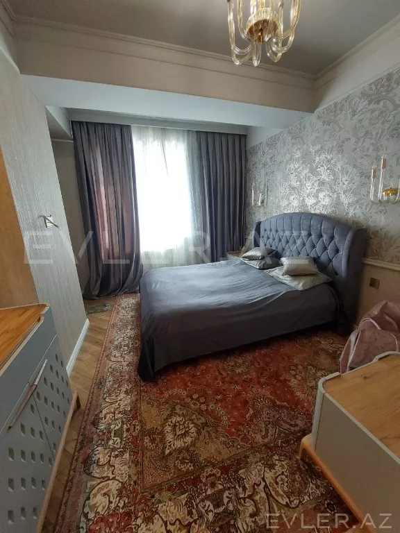 Satılır, yeni tikili