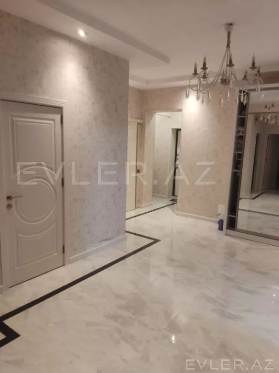 Satılır, yeni tikili