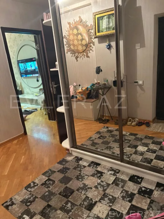 Satılır, yeni tikili