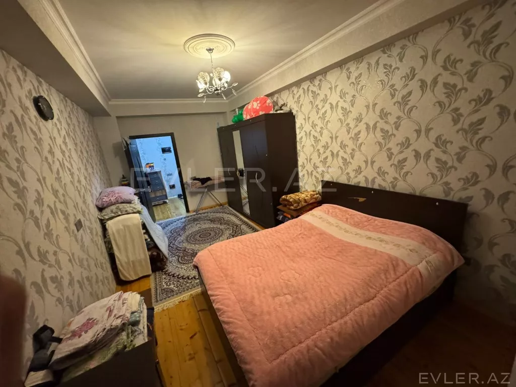 Satılır, yeni tikili