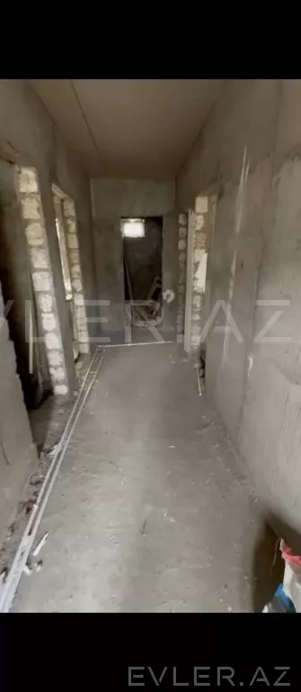 Satılır, həyət evi/villa
