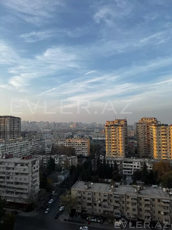 Satılır, yeni tikili