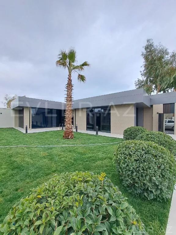 Satılır, həyət evi/villa